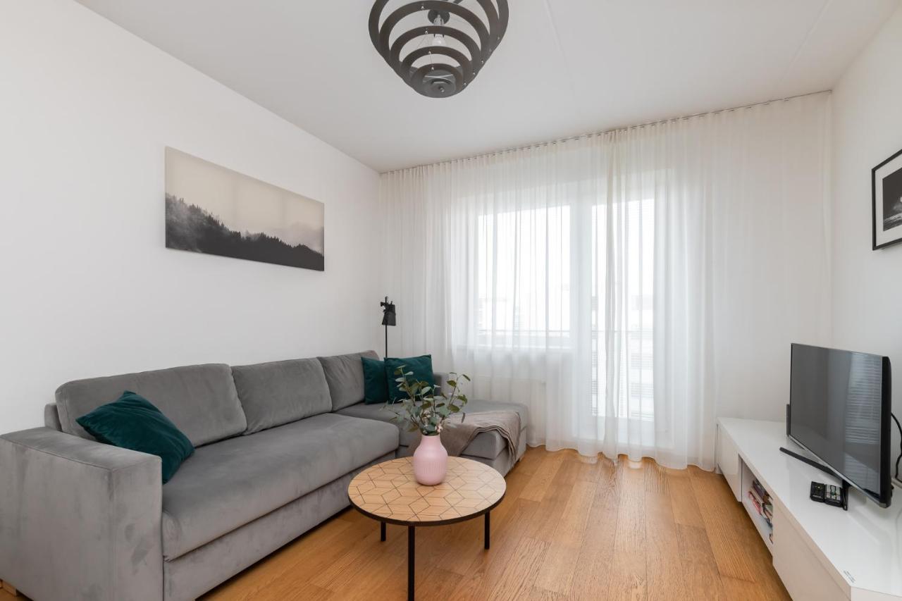 Апартаменты Orange Sipelga Balcony & Free Parking Таллин Экстерьер фото